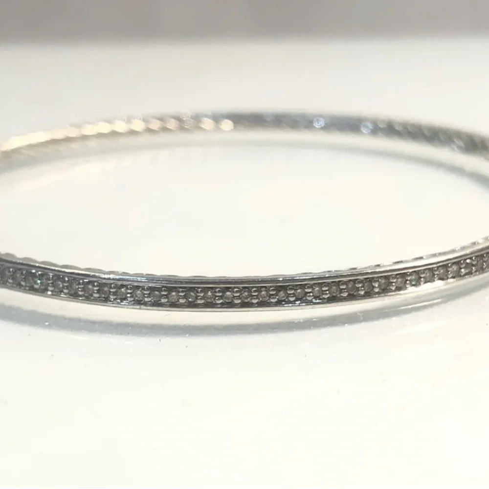 DAVID YURMAN Pave Outside Sterling Silver Bangle Bracelet. - Picture 2 of 10